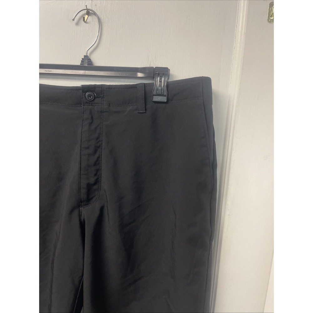 PGA Tour Men's Black Performance Golf Shorts Size 36 Flat Front Athletic Shorts - Picture 2 of 7